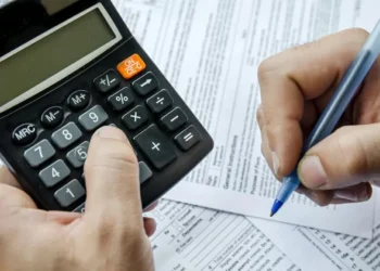 Endividamento atinge mais de 1,7 milhão de catarinenses que têm dívidas e não sabem