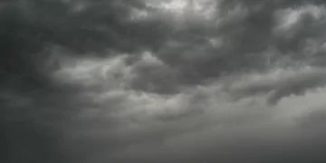 Calor intenso e umidade aumentam risco de temporais no Médio Vale na tarde de terça (18)