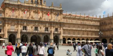 Reinas y princesas rompen el silencio sobre la salud mental