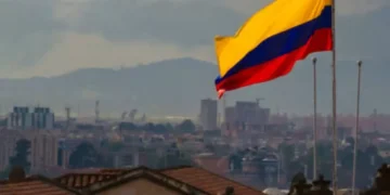 Amarillo, azul y rojo: ¿Qué significan los colores en la bandera de Colombia?