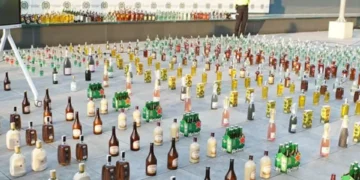 ¿Cuáles son las cualidades del licor ‘adulterado’ y por qué puede causar la muerte?