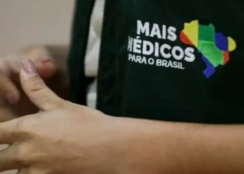 Programa Mais Médicos envia reforço a 8 municípios de SC