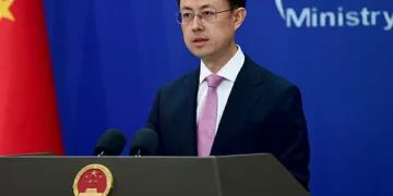 China reafirma não estar negociando sobre tarifas com EUA e pede fim de ‘confusão’