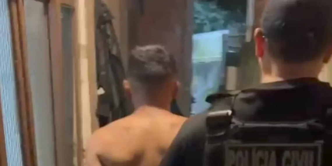 Polícia Civil prende homem de 26 anos por tráfico de drogas em Blumenau