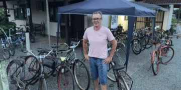 Conheça Loni, o riocedrense que coleciona mais de 100 bicicletas antigas