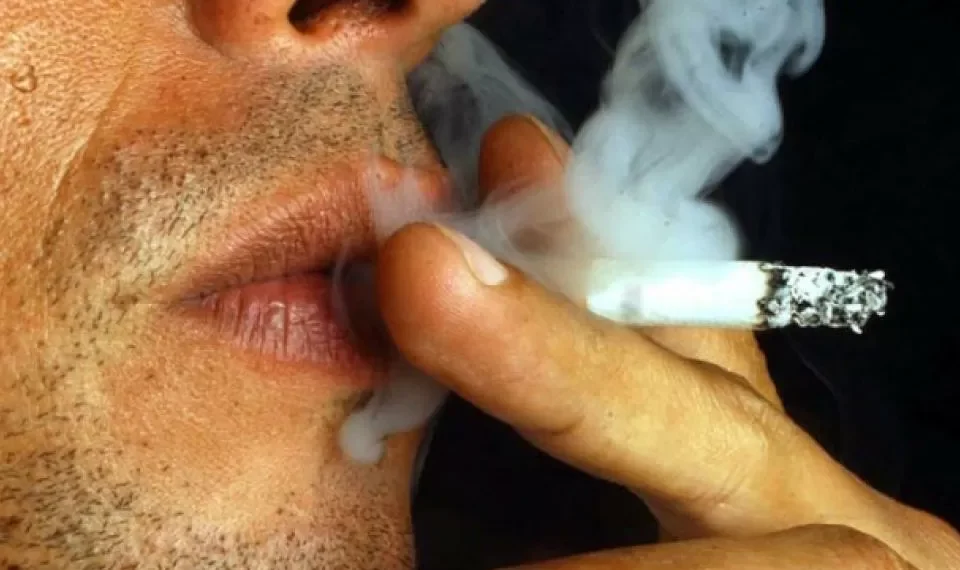 Un estudio lo dice: horas de vida que pierde por cada paquete de cigarrillo que fuma