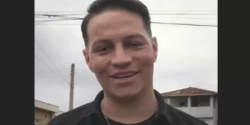 Após 5 meses afastado, Paulinho Dill retorna ao convívio com a Banda após acidente