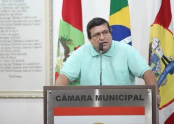 Moção de repúdio contra o presidente Lula é aprovada na Câmara de Blumenau