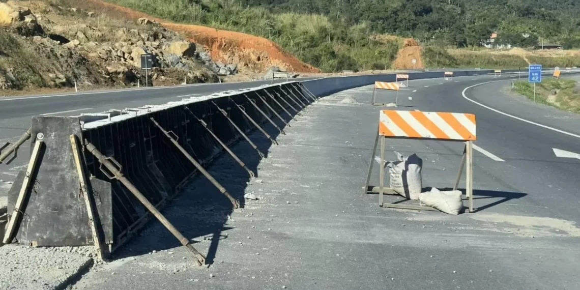 DNIT interdita trecho da BR-470 em Indaial nesta quinta-feira (3)