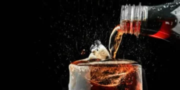 ¿Es malo para la salud tomar bebidas sin azúcar? Esto sucede con la glucosa