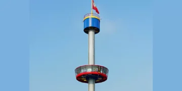 Torre panorâmica de 53 metros de altura chega a Balneário Camboriú