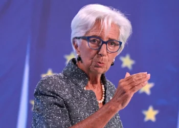 Lagarde diz que escalada das tensões comerciais complica perspectiva de inflação