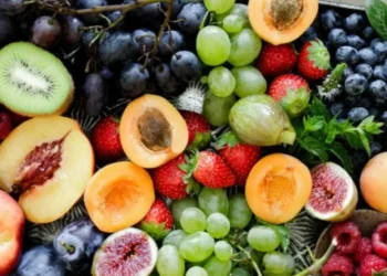La pequeña fruta que fortalece el corazón y evita el deterioro del cerebro