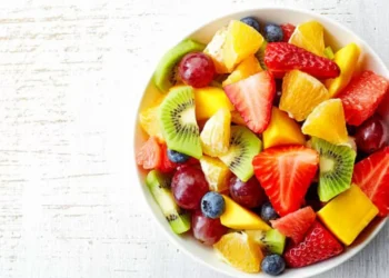 Esta es la fruta que tiene más calcio que un yogur: debe consumirla a diario