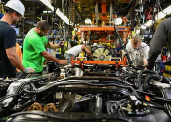Grupos automotivos dos EUA fazem lobby ao governo Trump contra tarifas sobre peças
