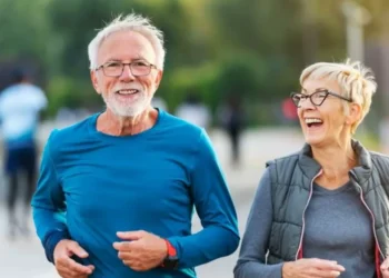 Con estas actividades puede envejecer sin perder la movilidad, según expertos
