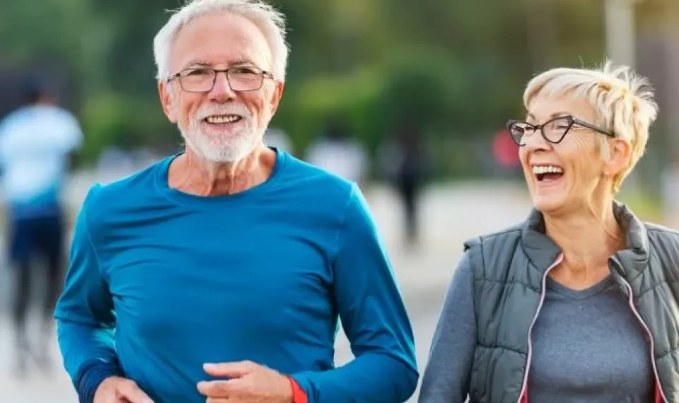 Con estas actividades puede envejecer sin perder la movilidad, según expertos