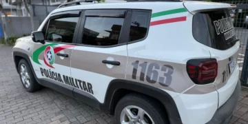 Jovem de 20 anos é atropelada após briga com motorista em Brusque