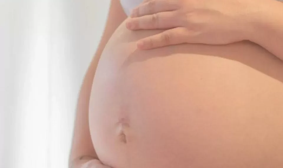 Ponga ojo en esto: ¿cómo saber si el dolor de senos es por embarazo o por menstruación?