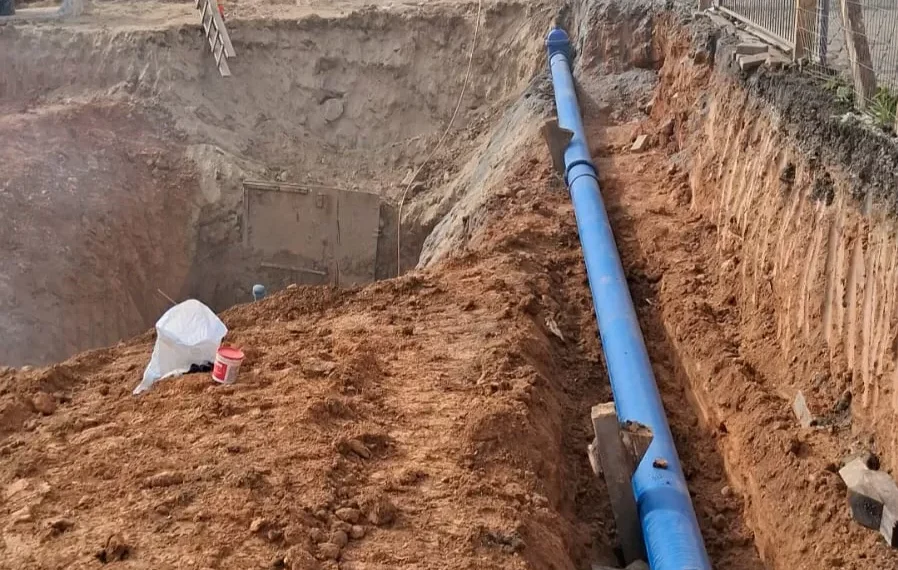 Obras na BR-470 afetam abastecimento de água em Blumenau neste domingo