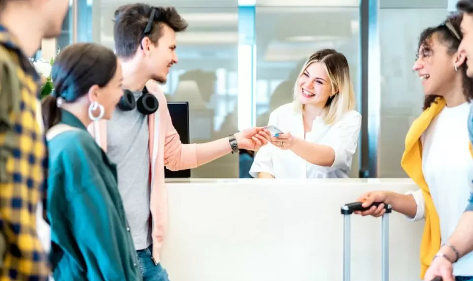 No son lo mismo: ¿qué diferencia hay entre ‘check-in’ y tarjeta de embarque?