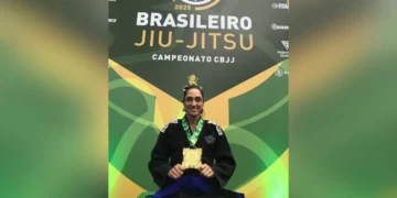 Atleta de Timbó é campeã brasileira de Jiu-Jitsu 2025
