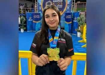 Atleta de Indaial é campeã de campeonato europeu de Jiu-Jitsu