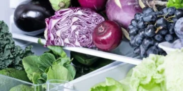 Alimentos que no debería guardar nunca juntos para evitar que se dañen