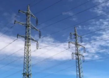 Conta de luz vai ficar mais cara em junho com bandeira vermelha, anuncia Aneel