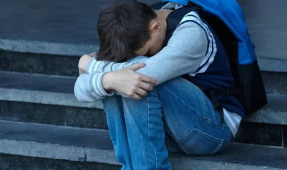 Las razones por las que una generación de hombres jóvenes está en crisis