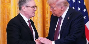  Reino Unido e EUA ficam perto de acordo econômico para reduzir tarifas