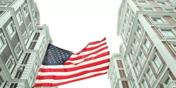 Payroll: EUA criam 177 mil vagas de trabalho em abril, acima das expectativas