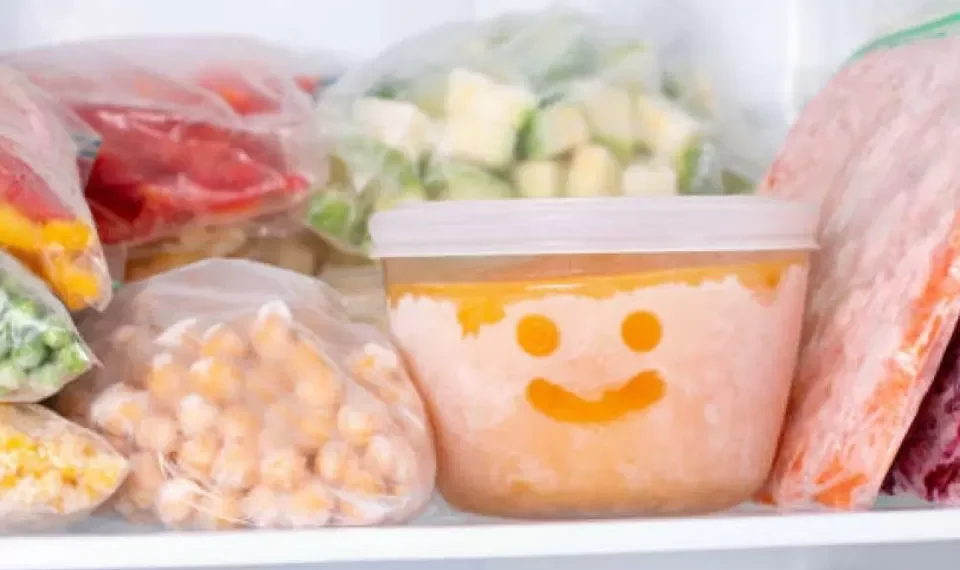 Los alimentos que se recomienda congelar antes de calentar y consumir para adelgazar