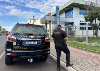 Operação da PF em Chapecó investiga fraudes milionárias no INSS