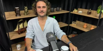 Manny: De oito anos sem salário à própria assinatura no cenário artístico