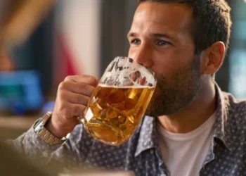 ¿Por qué al principio no me gustaba la cerveza y ahora sí? Esta es la respuesta