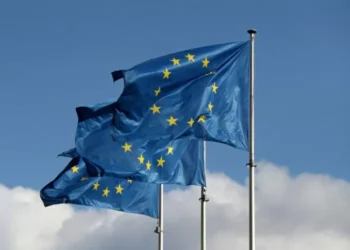 Eurogrupo aprova recomendação de entrada da Bulgária na zona do euro