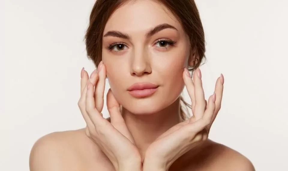 ‘Estimulador’ de colágeno: la fruta colorida que ayudará a su piel desde adentro