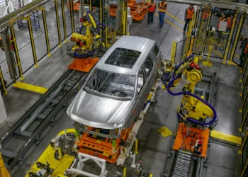 GM vai investir R$ 22 bilhões em fábricas nos EUA