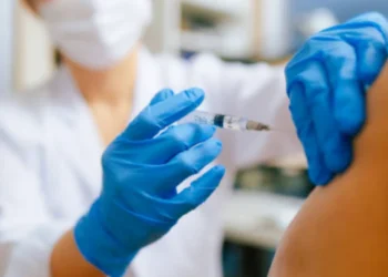 Detienen a 12 personas tras 145 pinchazos con jeringas durante festival en Francia