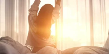 6 sencillos hábitos para ‘educar a su cuerpo’ y levantarse temprano sin problema