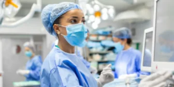 Los 2 hábitos que todos tenemos y pocos saben que dañan la salud