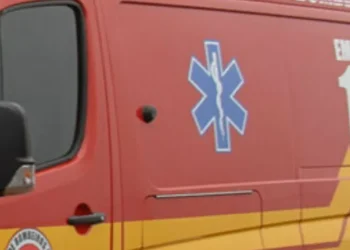 Colisão frontal entre 2 veículos deixa feridos na SC-477, em Rodeio