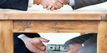 ¿Qué país de América Latina tiene la tasa de corrupción más alta? La IA responde