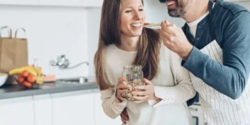 La etapa entre los 36 y 46 años es la más peligrosa para su salud: a qué se debe