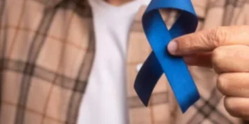 La mitad de los hombres con cáncer de próstata en Colombia no recibe apoyo psicológico