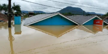 SC sofre R$ 724 milhões em prejuízos públicos por desastres climáticos na última década