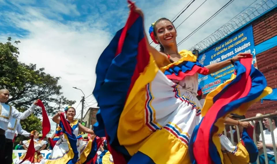 Estas son las tres zonas de Colombia donde vive la gente más ‘chimba’, según la IA