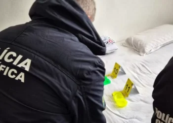 Psicólogo é preso em Brusque suspeito de abusar de criança durante consulta