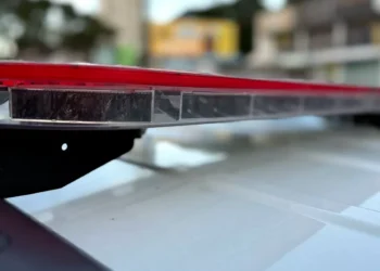 Homem é preso por ameaçar a mãe e agredir familiar em Blumenau